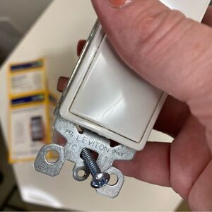 Leviton NWOT Dimmer Switch 15A 120/277V AC/CA, White Set of 3